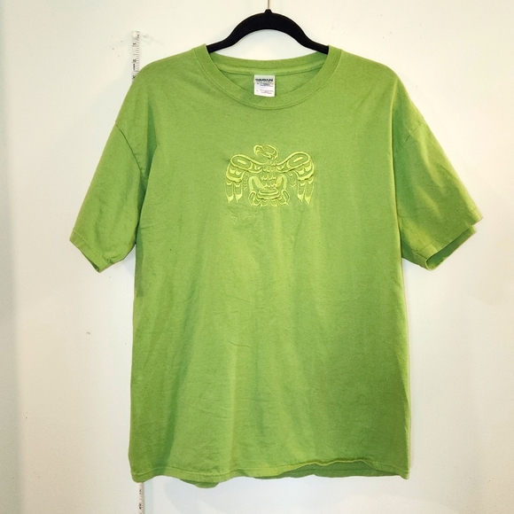 Mens Green T Shirt designed by Tony Hunt Size Lg - Picture 1 of 4